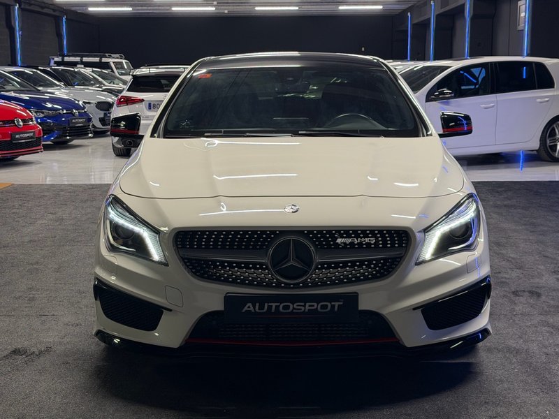 Mercedes-Benz CLA 2015, foto 2