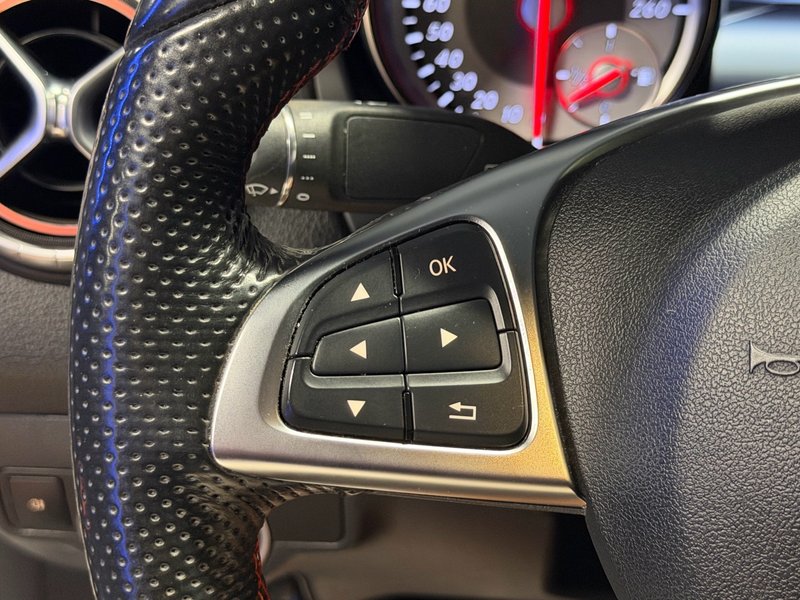 Mercedes-Benz CLA 2015, foto 15