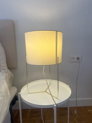 Lámpara Zara Home Tela y Metal Dorada