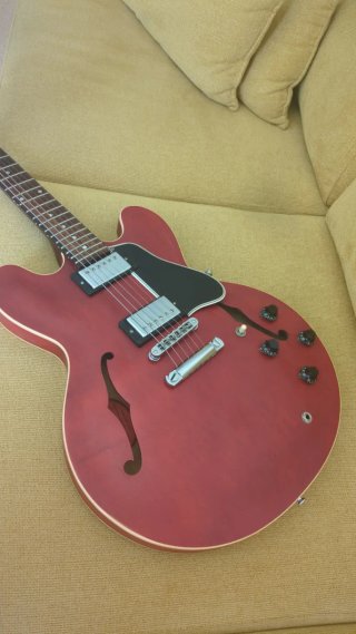 Gibson ES-335 Satin Cherry