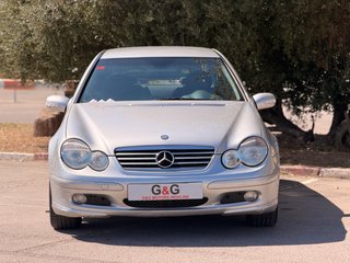 Mercedes-Benz Clase C 2003