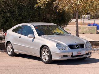 Mercedes-Benz Clase C 2003