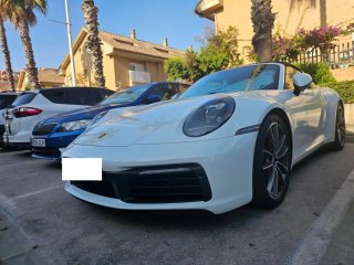 Porsche 911 año 2023 con 36.000KMS