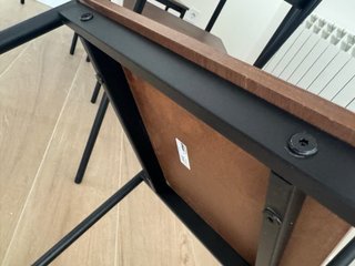 Conjunto mesa y sillas comedor