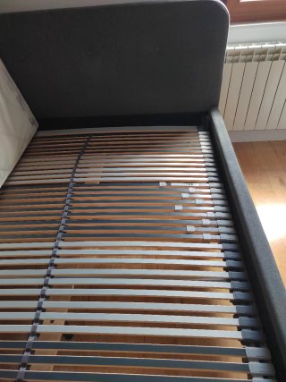 Estructura cama articulada tapizada Jysk gris