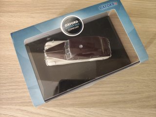 Coche de colección Oxford 1:43