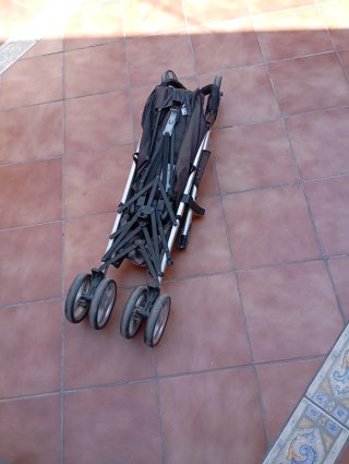 Carrito Chicco negro