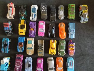 Lotto 29 macchinine Hot Wheels