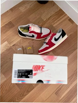 Jordan 1 Low OG Talla 43