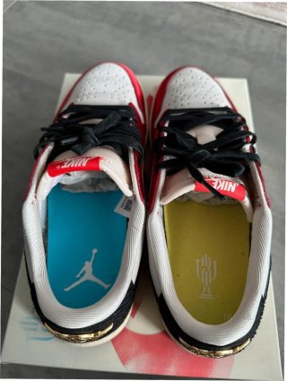 Zapatillas Jordan 1 Low Rojo Blanco Talla 44