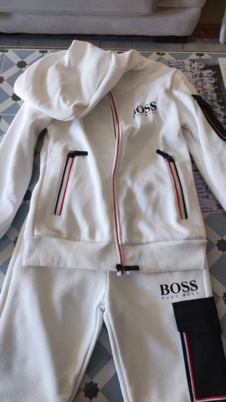 Conjunto deportivo BOSS niño blanco talla 7-8