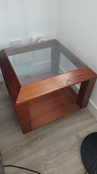 Mesa auxiliar madera y cristal
