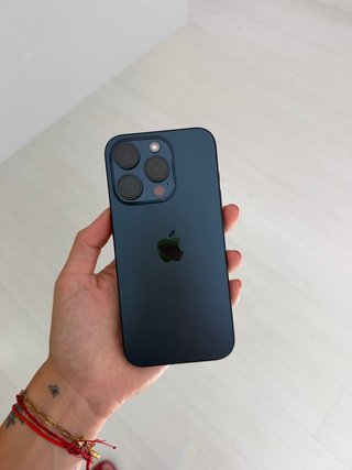 IPHONE 15 PRO 256GB COMO NUEVO