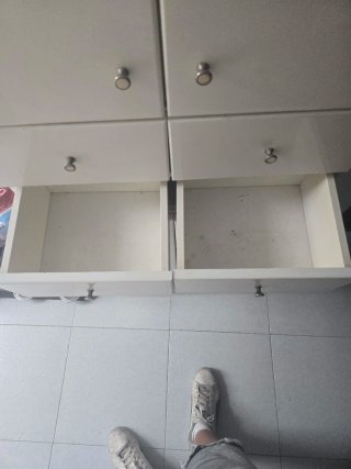 Mueble de baño blanco
