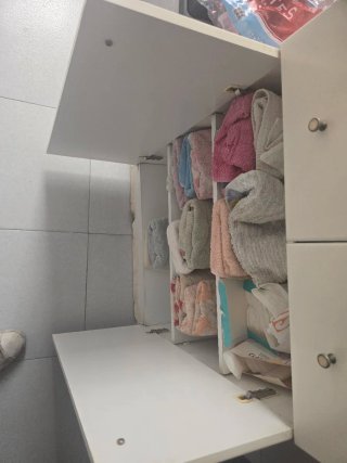 Mueble de baño blanco