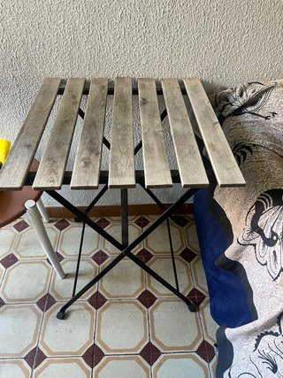Mesa plegable Ikea madera y metal