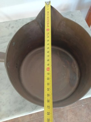 Antiguo Cazo de Cobre