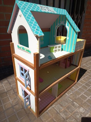 Casita de muñecas 3 pisos 60x30x74cm