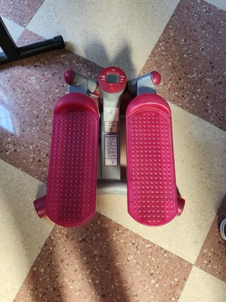 Bicicleta Estática, cinta y pedales