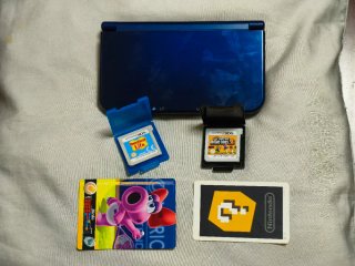 Nintendo 3DS XL + 23 juegos + cargador.