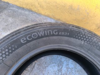2 Neumáticos Kumho 215/65 R16 98H ES31