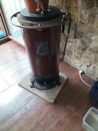 Estufa de leña fundición