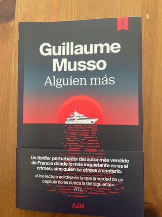 Alguien más
