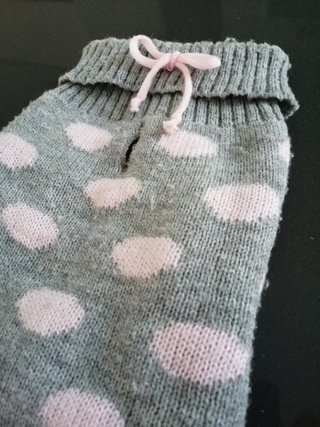 Ropa para perro/gato gris con lunares rosas