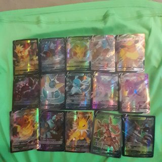 Carta Pokémon Pikachu V 030/100 RR