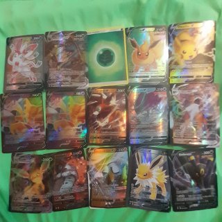 Carta Pokémon Pikachu V 030/100 RR