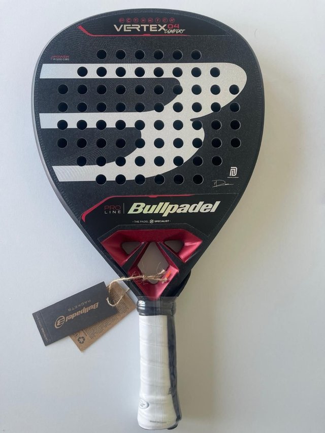 Foto del anuncio de segunda mano: Pala Bullpadel Vertex 04 Comfort Nueva