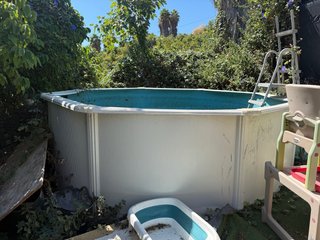 Piscina desmontable con motor nuevo