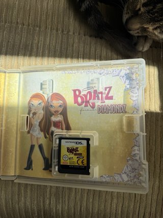 Bratz Forever Diamondz Nintendo DS 2006