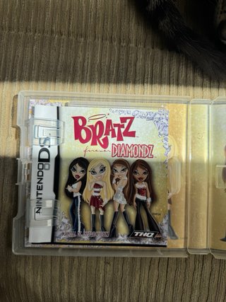 Bratz Forever Diamondz Nintendo DS 2006