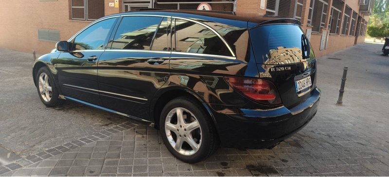 Mercedes-Benz Clase R R 320 CDI 4M largo 2007, foto 4