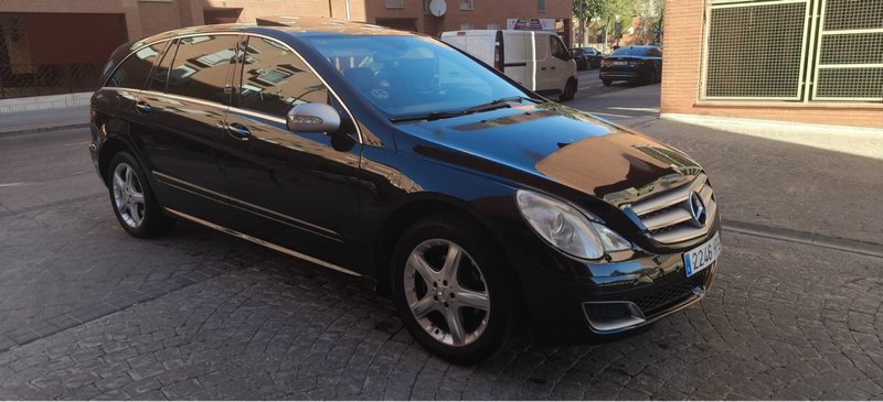 Mercedes-Benz Clase R R 320 CDI 4M largo 2007, foto 2