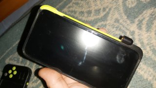 Nintendo New 2DS XL Nero/Giallo da leggere