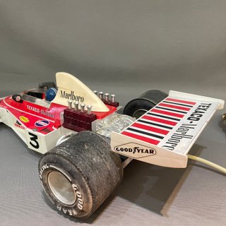 Coche teledirigido Texaco Marlboro