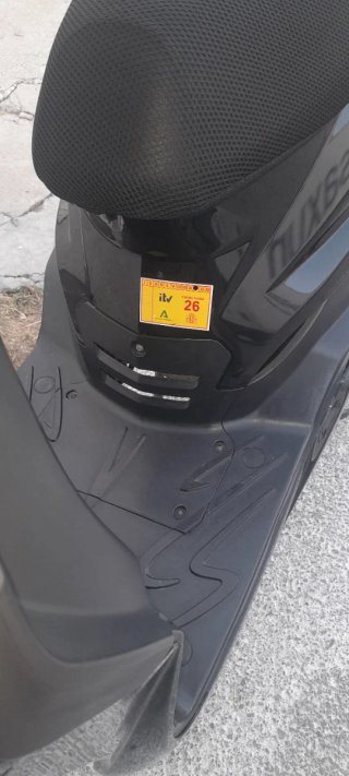 Peugeot Tweet 125cc Negra