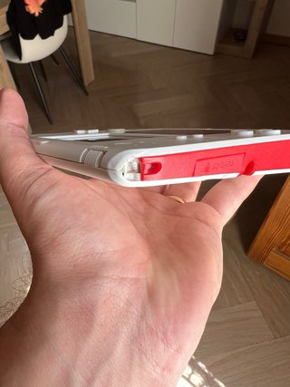 Nintendo 2DS Rosso e Bianco