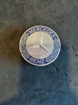 Tapabuje Mercedes Benz