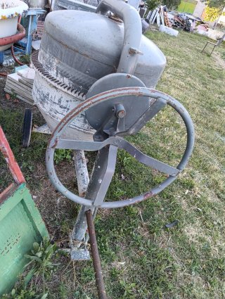 Hormigonera 200-250L