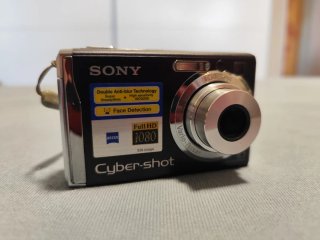 Cámara Sony Cyber-shot DSC-W90