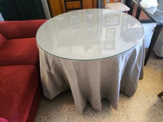 Mesa redonda extensible madera Ikea, cristal +tela