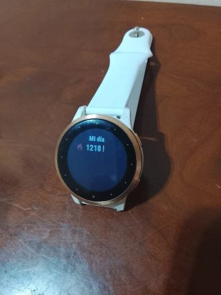 Garmin Vivoactive 4S Oro/Blanco