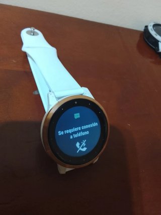 Garmin Vivoactive 4S Oro/Blanco