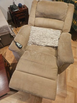Sillón Eléctrico Reclinable Beige