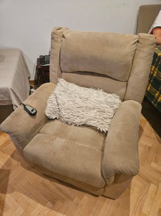 Sillón Eléctrico Reclinable Beige