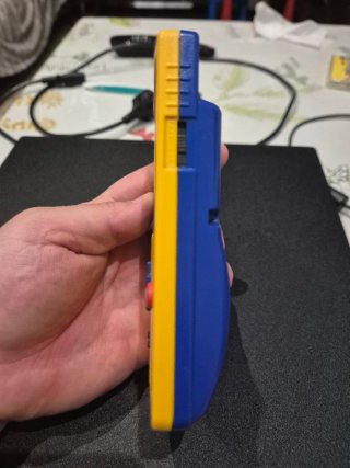 NINTENDO GAMEBOY COLOR Ed. Especial Pikachu