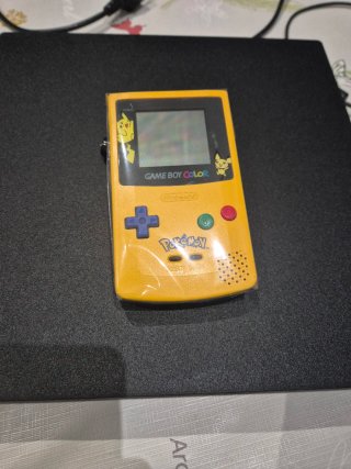 NINTENDO GAMEBOY COLOR Ed. Especial Pikachu